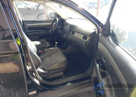 2016 Mitsubishi Outlander Se z USA, uszkodzony, nr VIN JA4AD3A36GZ016013